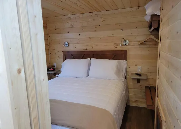 Chalet 092 Grand Canyon Stargazer Tiny 20 Mins To South Rim - Sleeps 8